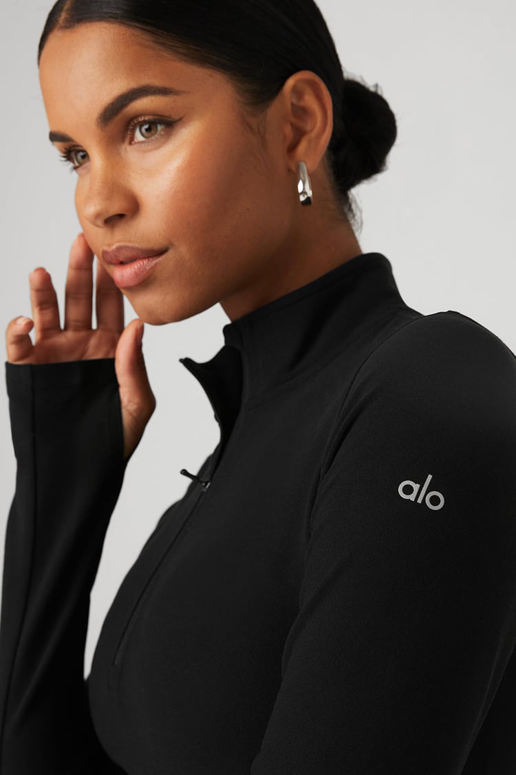 Buy Alosoft 1/2 Zip Rapid Pullover online | Alo Yoga UAE